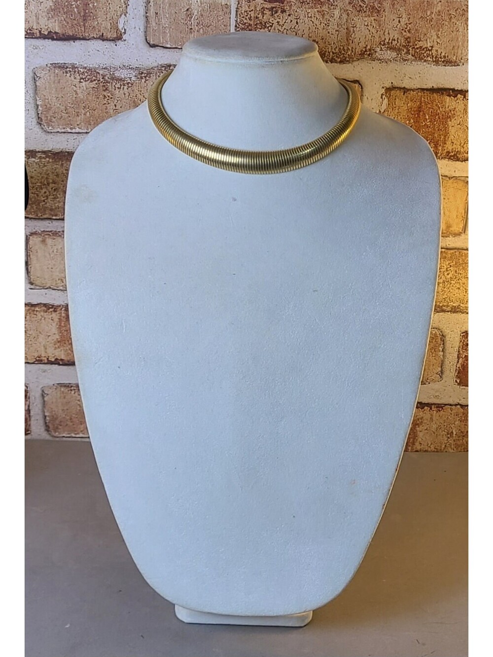 Vtg 1980s Gold Tone Omega Chain Collar Choker Statement 16" Necklace Jewelry GUC